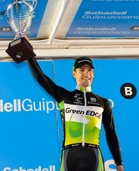 Daryl Impey wins Stage 2 on Tour of Pais Vasco