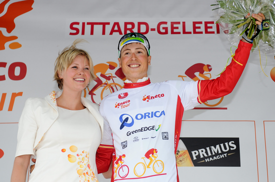 Jens Keukeleire wears the leader's jersey Jens Keukeleire wears the leader's jersey