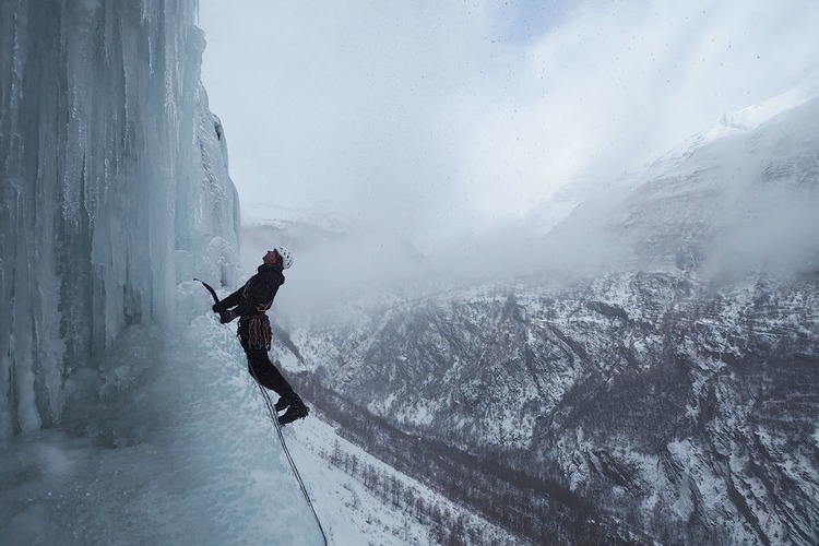 Helias Millerioux france ice climbing