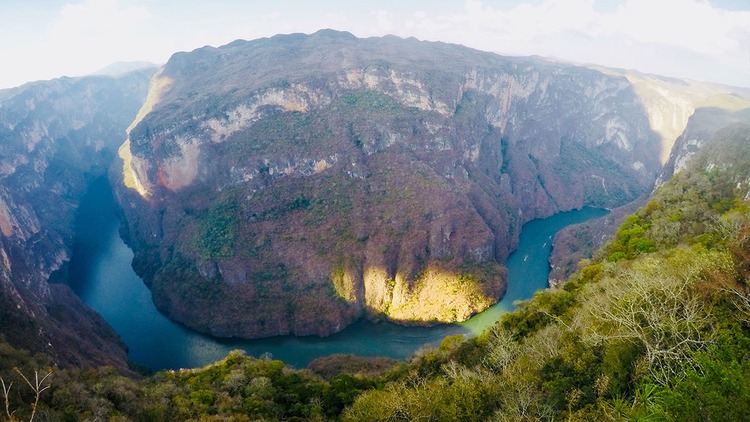 Elo e youmi chiapas dolomite sumiero