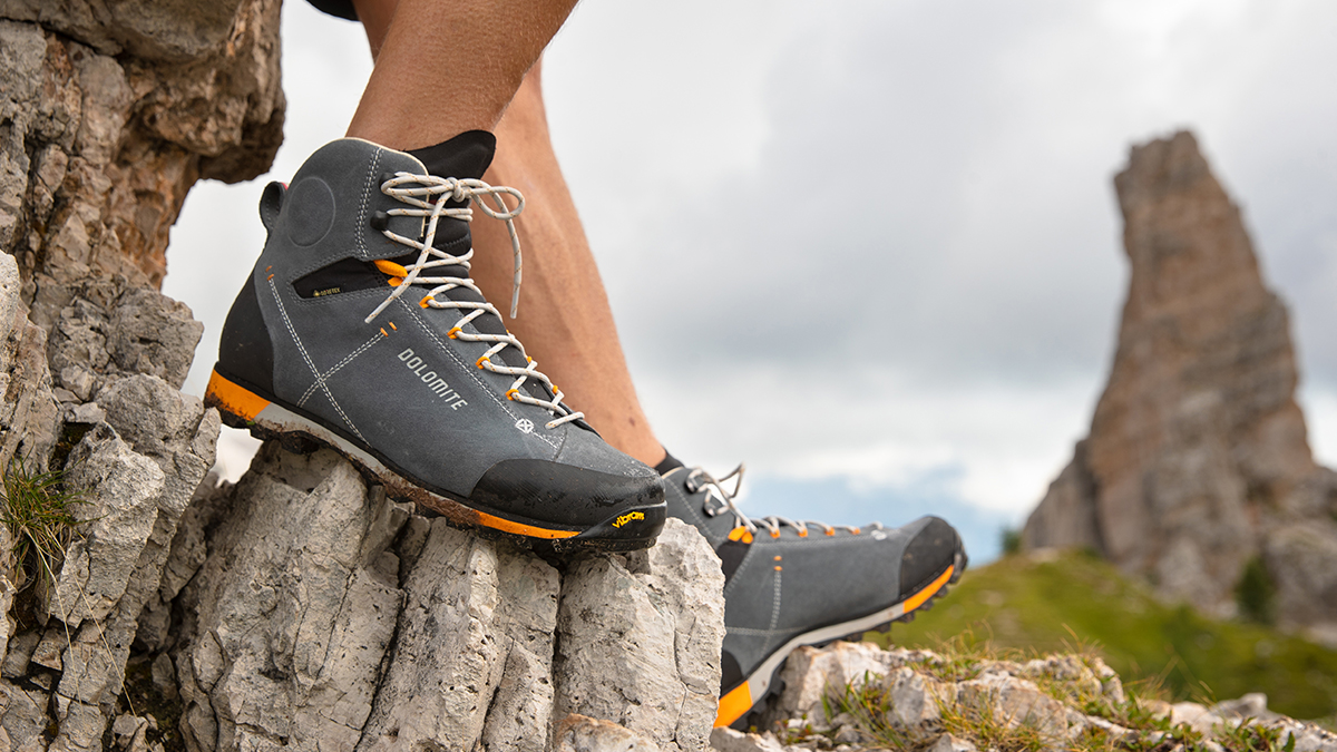 Zapatillas de trekking marrones de hombre Dolomite 54 Low Fg Evo GTX  292530-1523