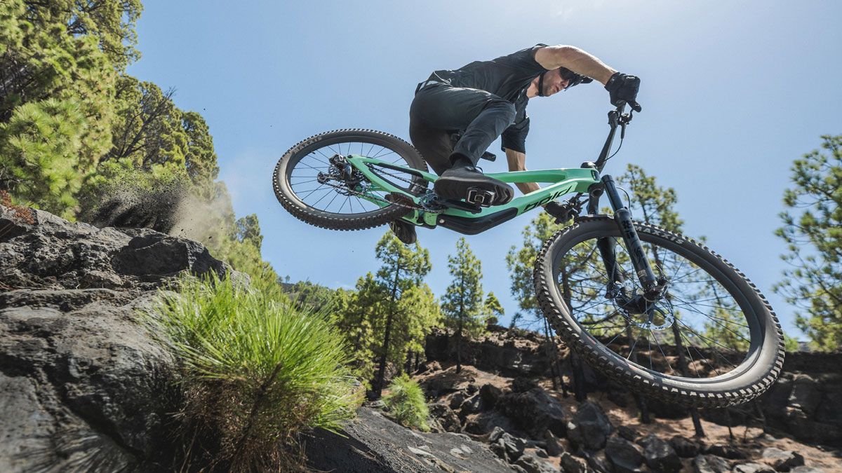 Bold Unplugged // Geared For Speed 