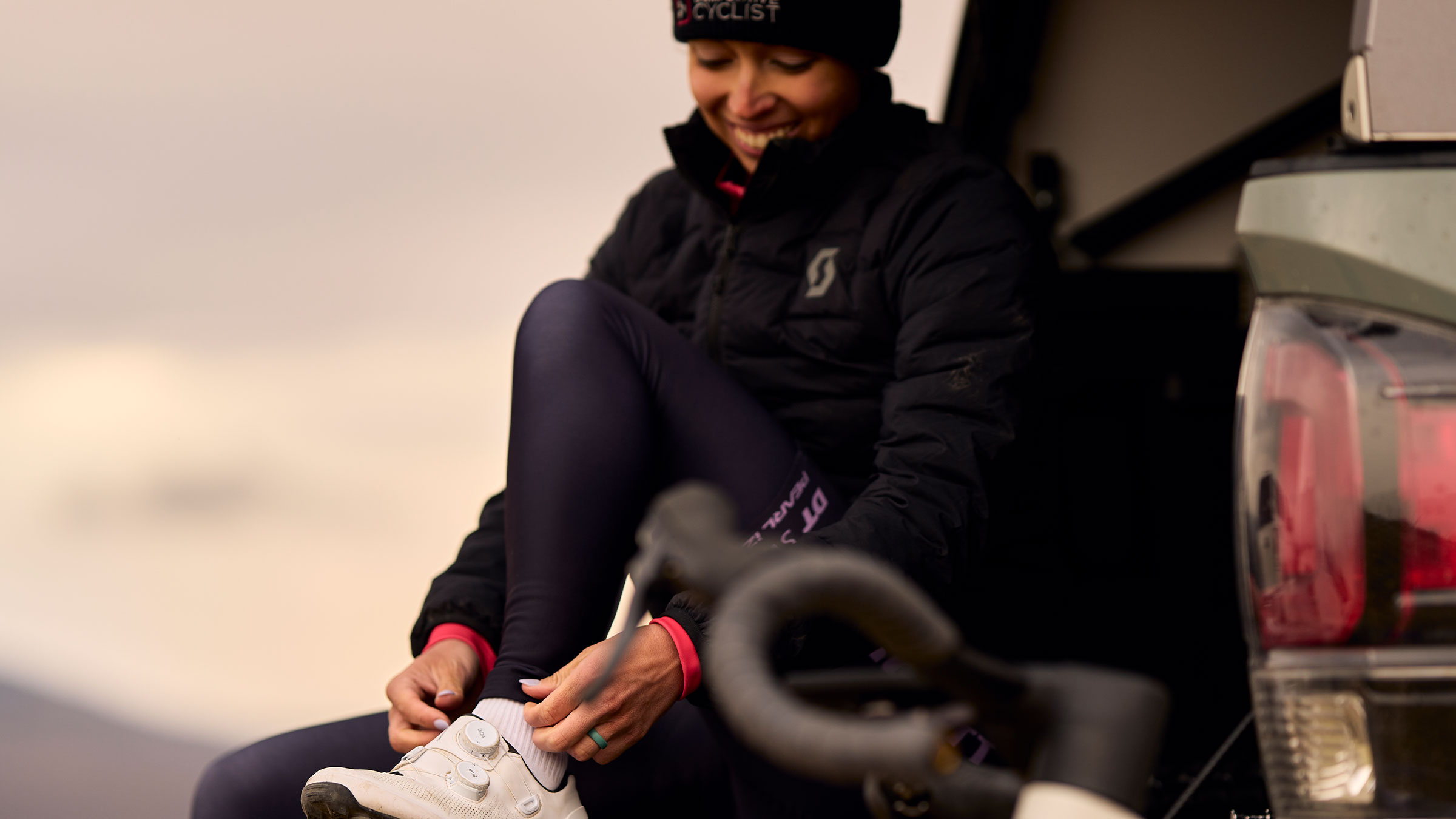 New SCOTT athlete, Hannah Otto, getting ready to train in the Tuscon, AZ desert.