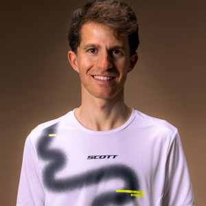 Scott RC Run men's short sleeve running t-shirt in white with black and neon yellow graphic design.